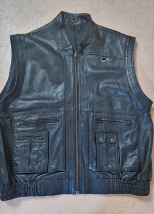 Leather waistcoat. Biker motor jacket, staat: Heel goed, maat: XXL, € 30,00, € 32,20 inclusief Kopersbescherming