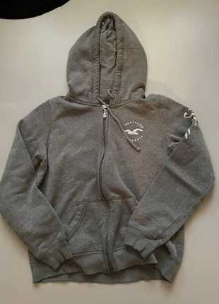 Hollister zip up, brand: Hollister, condizioni: Ottime, taglia: S / IT 40 / EU 36, €13.00, €14.35 include la Protezione acquisti