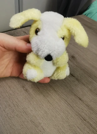 Petite peluche chien jaune ancienne, état: Très bon état, taille: Taille unique, 5,00 €, 5,95 € Protection acheteurs incluse
