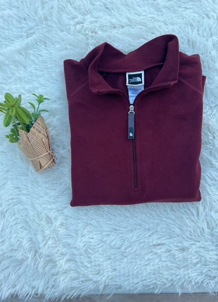 Veste polaire de ski the north face couleur bordeaux, merk: The North Face, staat: Goed, maat: M / 38 / 10, € 18,00, € 19,60 inclusief Kopersbescherming