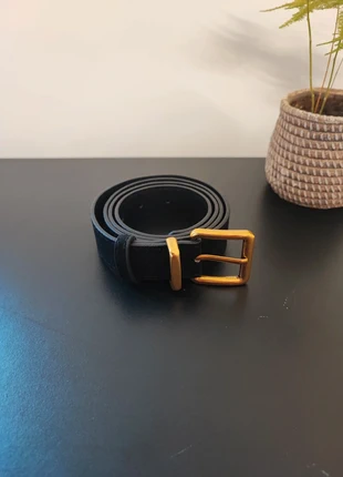 Ceinture en cuir noir / Boucle dorée / 105CM, condizioni: Ottime, taglia: 105 cm, €10.00, €11.20 include la Protezione acquisti Pro