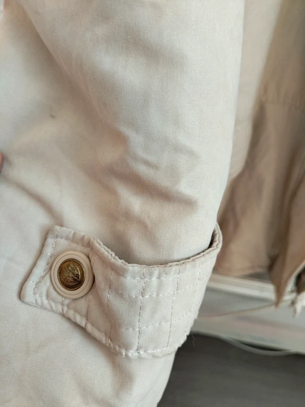 Manteau avec capuche en fourrure detachable beige T 54 - photo numéro 5