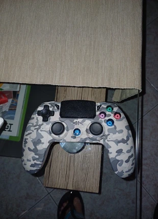 Joystick, brand: freaks geeks, condizioni: Nuovo senza cartellino, €10.00, €11.20 include la Protezione acquisti