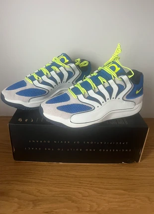 Baskets Chaussures Basketball Performance Nike KD 18 Smart City Taille 9.5 43 Neuf, marque: Nike, état: Neuf avec étiquette, taille: 43, 99,99 €, 105,69 € Protection acheteurs (Pro) incluse