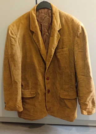 Magnifique Veste en velours vintage moutarde taille L Luck luck très bon état, marca: luck luck, estado: Muito bom, tamanho: L, €10.00, €11.20 inclui Proteção do Comprador