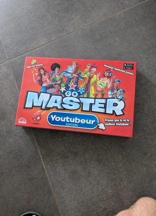 Jeu de société Master Youtubeur, marque: creative live game, état: Très bon état, 10,00 €, 11,20 € Protection acheteurs incluse