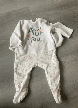 Pyjama bébé fille, marque: TAO, état: Très bon état, taille: 6-9 mois / 68 cm, 3,00 €, 3,85 € Protection acheteurs incluse