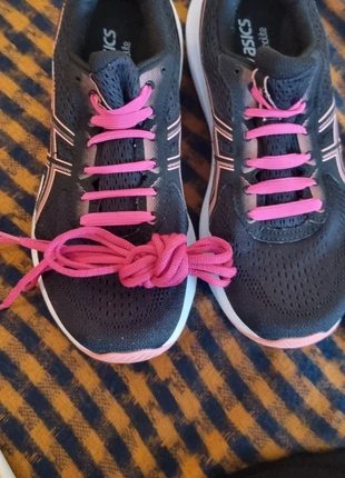 Baskets Asics P.40 25,5, brand: Asics, condition: Good, size: 40, €6.00, €7.00 includes Buyer Protection