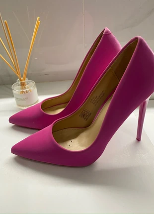 Sapato salto, brand: Emanuela P., condizioni: Ottime, taglia: 37, €8.00, €9.10 include la Protezione acquisti