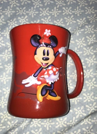 Mug Minnie en relief de Disneyland vintage, marque: Minnie, état: Très bon état, 8,00 €, 9,10 € Protection acheteurs incluse
