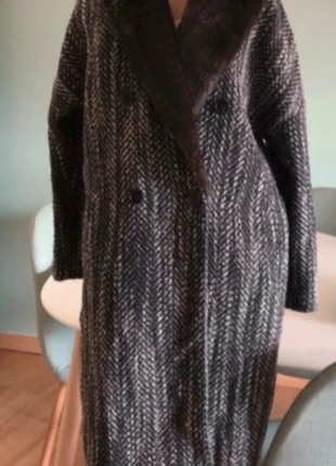 Manteau fausse fourrure , brand: H&M, condition: Very good, size: M, €37.00, €39.55 includes Buyer Protection