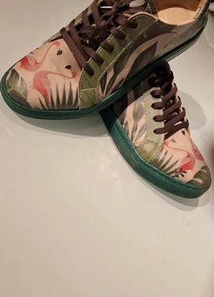 Chaussures motif tropical taille 40 flamand rose, staat: Heel goed, maat: 40, € 20,00, € 21,70 inclusief Kopersbescherming