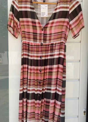 Vestido midi talla XS, merk: H&M, staat: Nieuw met prijskaartje, maat: XS / 34 / 6, € 11,00, € 12,25 inclusief Kopersbescherming