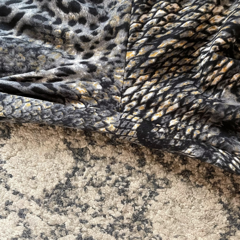 Bobbie Brooks Large Snake & Leopard Print Leggings