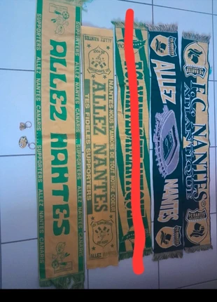 5 écharpe Nantes + 2 porte clefs + 2 doudou mascotte, brand: Nantes, condition: New without tags, €40.00, €42.70 includes Buyer Protection