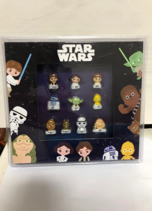 Coffret collector StarWars, marque: Star Wars, état: Neuf sans étiquette, taille: Prématuré, jusqu'à 44cm, 13,00 €, 14,35 € Protection acheteurs incluse