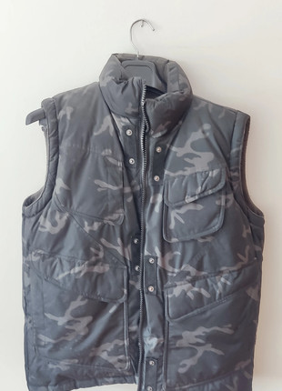 Colete River Stone, marque: River Stone, état: Très bon état, taille: S, 12,50 €, 13,83 € Protection acheteurs incluse