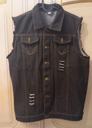 Gilet punk, marque: Vintage, état: Neuf sans étiquette, taille: S, 13,00 €, 14,35 € Protection acheteurs incluse