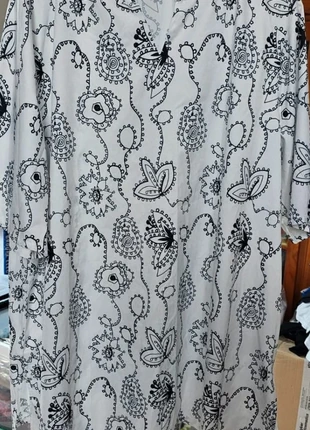 robe tunique blanche grande taille 3XL femme, état: Très bon état, taille: XXXL / 46 / 18, 6,50 €, 7,53 € Protection acheteurs incluse