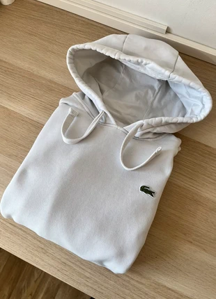Pull à capuche Lacoste blanc taille M avec poches kangourou à zip, marke: Lacoste, zustand: Sehr gut, größe: M, 49,00 €, 52,15 € inklusive Vinted-Käuferschutz