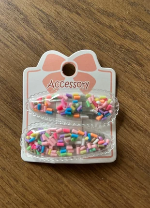 Nieuw set haarclips, staat: Nieuw zonder prijskaartje, € 1,00, € 1,75 inclusief Kopersbescherming