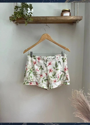 Pantalón corto, marca: Boutique Parisienne, estado: Muito bom, tamanho: S / 36 / 8, €3.00, €3.85 inclui Proteção do Comprador