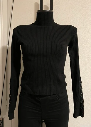 Pull à col montant élégant Zara, staat: Heel goed, maat: S / 36 / 8, € 8,00, € 9,10 inclusief Kopersbescherming