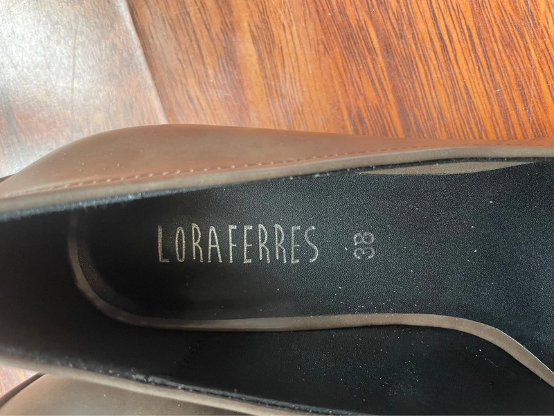 Scarpe sale lora ferres