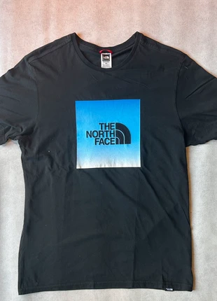T-shirt The North Face noir (M), marque: The North Face, état: Neuf sans étiquette, taille: M, 8,00 €, 9,10 € Protection acheteurs incluse