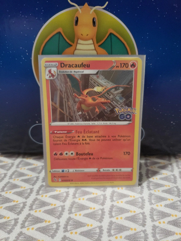 Carte pokemon Dracaufeu Pokemon Go