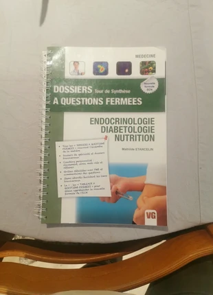 Livre médical endocrinologie, diabetologie, nutrition , zustand: Neu, 5,00 €, 5,95 € inklusive Vinted-Käuferschutz