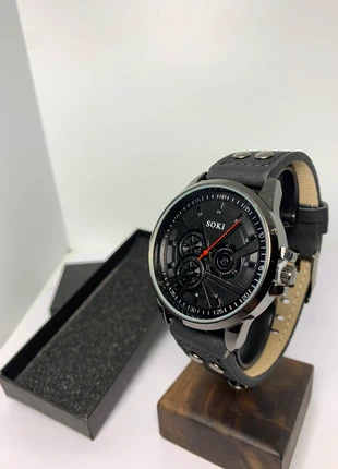 Montre noire Soki robuste pour homme avec boîte, brand: soki, condizioni: Ottime, taglia: Taglia unica, €12.00, €13.30 include la Protezione acquisti Pro