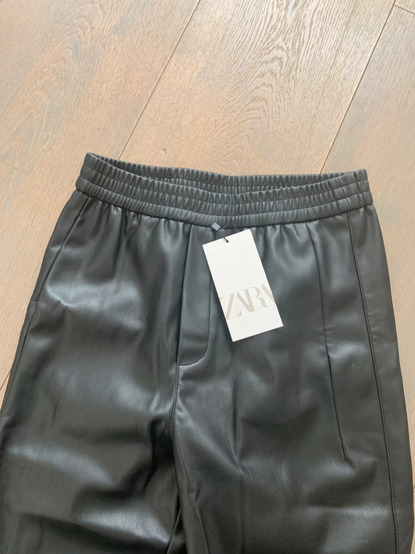 Zara Faux-Leather Baggy Pants  Zara outfit, Outfit zara, Zara