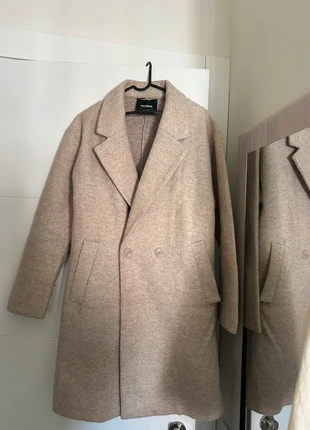 Abrigo pull&bear, marca: Pull & Bear, estado: Muito bom, tamanho: S / 36 / 8, €7.00, €8.05 inclui Proteção do Comprador