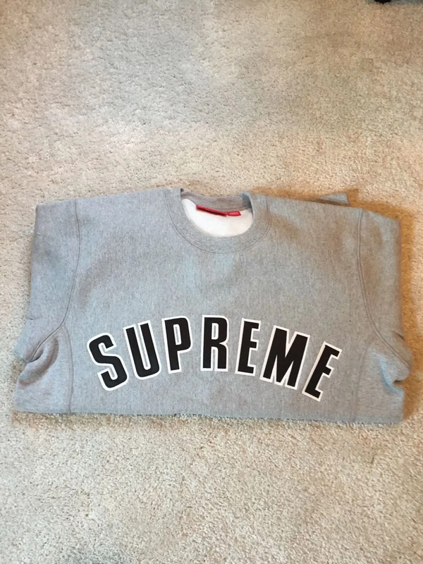 Supreme Crewneck | Vinted