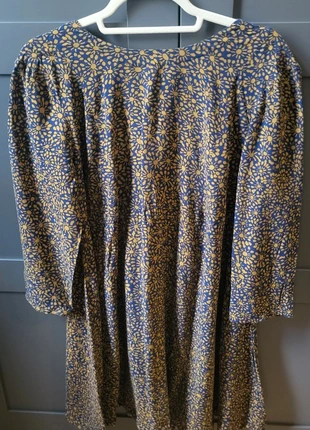H&M Kleid mit Blumenprint – Größe 40, 100 % Viskose, marke: H&M, zustand: Neu, mit Etikett, größe: L / 40 / 12, 10,00 €, 11,20 € inklusive Vinted-Käuferschutz