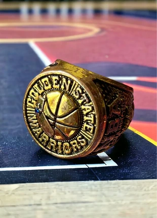 1975 NBA Golden State Warriors Basketball Champions Ring Bague, merk: NBA, staat: Veelgebruikt, maat: Universeel, € 15,25, € 16,71 inclusief Kopersbescherming
