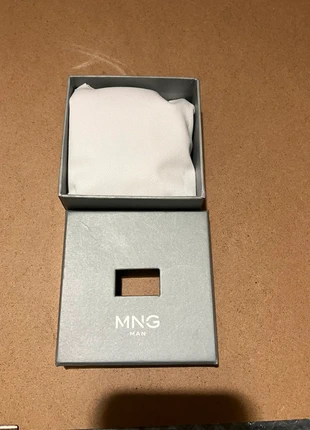 Pañuelo bolsillo, marque: Mango, état: Neuf avec étiquette, 8,00 €, 9,10 € Protection acheteurs incluse