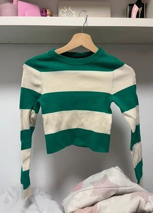 Camiseta Stradivarius nueva, brand: Stradivarius, condizioni: Nuovo senza cartellino, taglia: XS / IT 38 / EU 34, €4.20, €5.11 include la Protezione acquisti