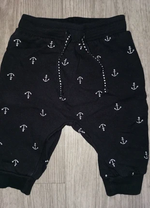 Jogging h&m, marca: H&M, estado: Muito bom, tamanho: 3-6 meses / 62 cm, €3.00, €3.85 inclui Proteção do Comprador