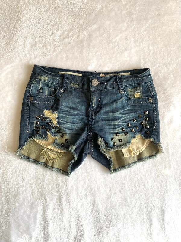 studded y2k grunge shorts 1