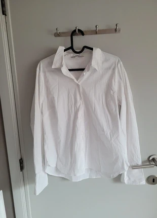 Witte hemd, merk: H&M, staat: Heel goed, maat: M / 38 / 10, € 8,00, € 9,10 inclusief Kopersbescherming