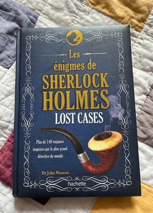 Livre les énigmes de Sherlock Holmes chez Hachette, état: Neuf sans étiquette, 10,00 €, 11,20 € Protection acheteurs incluse