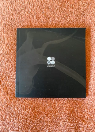 Album BTS «  wings », état: Bon état, 5,00 €, 5,95 € Protection acheteurs incluse