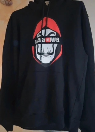 Felpa nera con cappuccio., marke: Netflix, zustand: Sehr gut, größe: S / 36 / 8, 4,00 €, 4,90 € inklusive Vinted-Käuferschutz