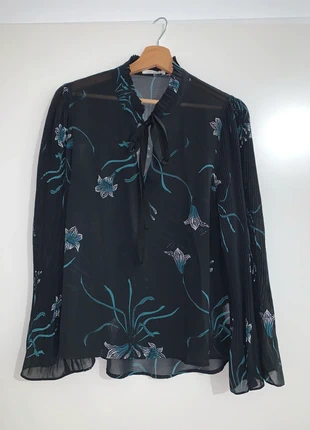 Blouse noire , marke: Les Petites Bombes, zustand: Sehr gut, größe: S / 36 / 8, 19,00 €, 20,65 € inklusive Vinted-Käuferschutz