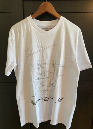 Gervontaa MaisonbyGeneo white tee, brand: FiveFourFive, condizioni: Nuovo con cartellino, taglia: L, €22.99, €24.84 include la Protezione acquisti