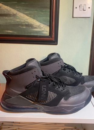 Mars sales 270 london