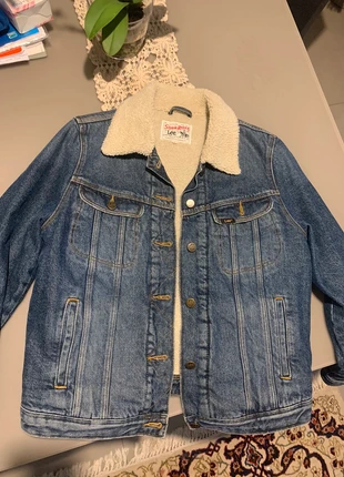 Giacca Lee Sherpa Rider, brand: Lee, condizioni: Ottime, taglia: L / IT 44 / EU 40, €65.00, €68.95 include la Protezione acquisti