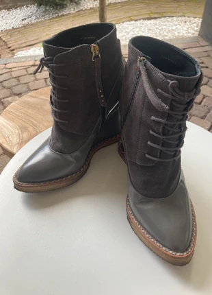 Paloma Barcelo enkelboots wedge, merk: Paloma Barcelo, staat: Heel goed, maat: 39, € 50,00, € 53,20 inclusief Kopersbescherming